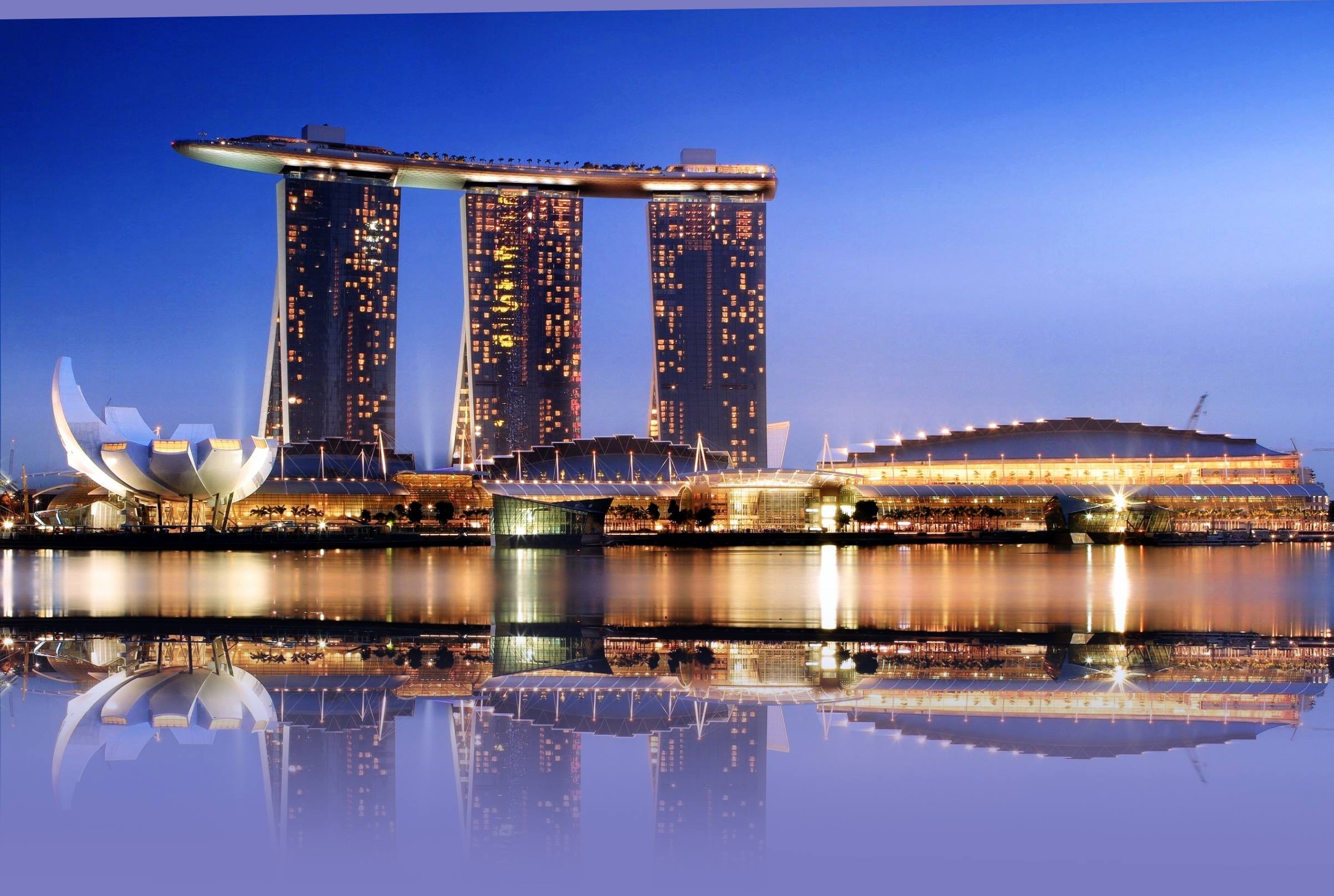 Marina Bay Sands has become a symbol and new landmark for Singapore 