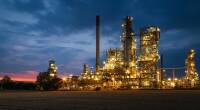 How the petrochemicals industry can reduce its carbon footprint
