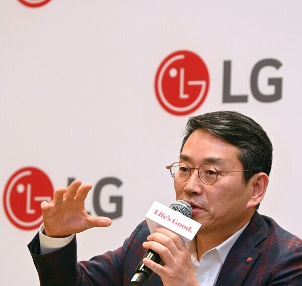 LG CEO William Cho at a press conference held for Korean media in Las Vegas, Nevada, U.S.A.
