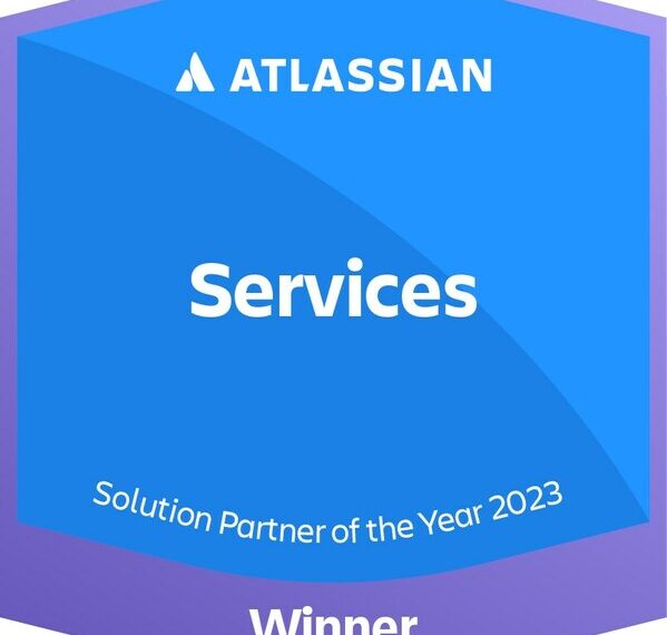 GLiNTECH - a Valiantys company, wins Atlassian Partner of the Year 2023 Services (APAC) award