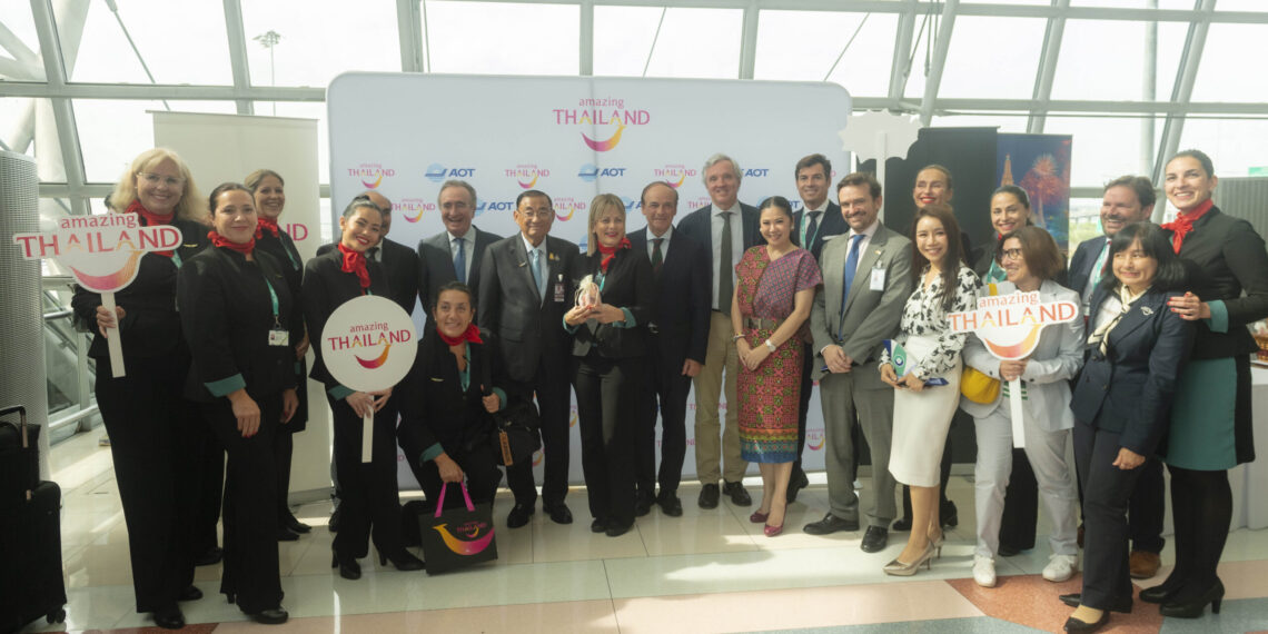 泰国国家航空欢迎 Iberojet 开通马德里至曼谷首航
