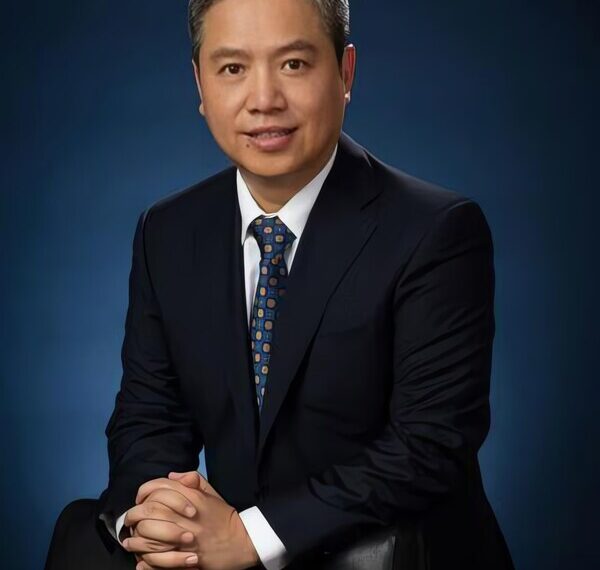 Kaiyi Healthcare CEO