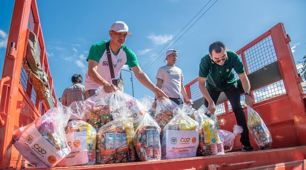 A Tide of Compassion: CPF and CP Group Rally to Aid Flood Affected People in Sukhothai